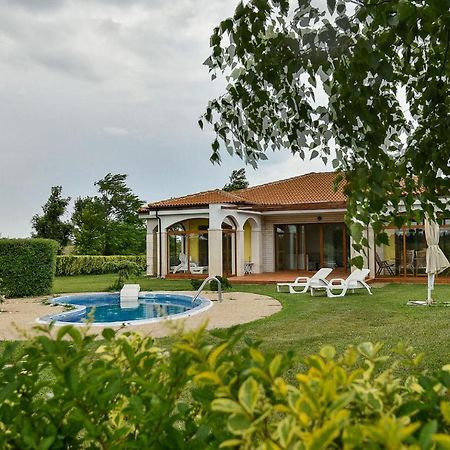Lighthouse Golf Apart Complex&Villas Baltschik Exterior foto