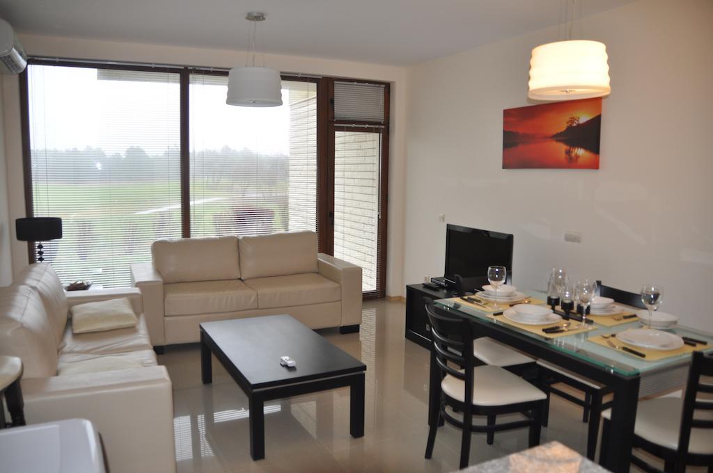 Lighthouse Golf Apart Complex&Villas Baltschik Zimmer foto