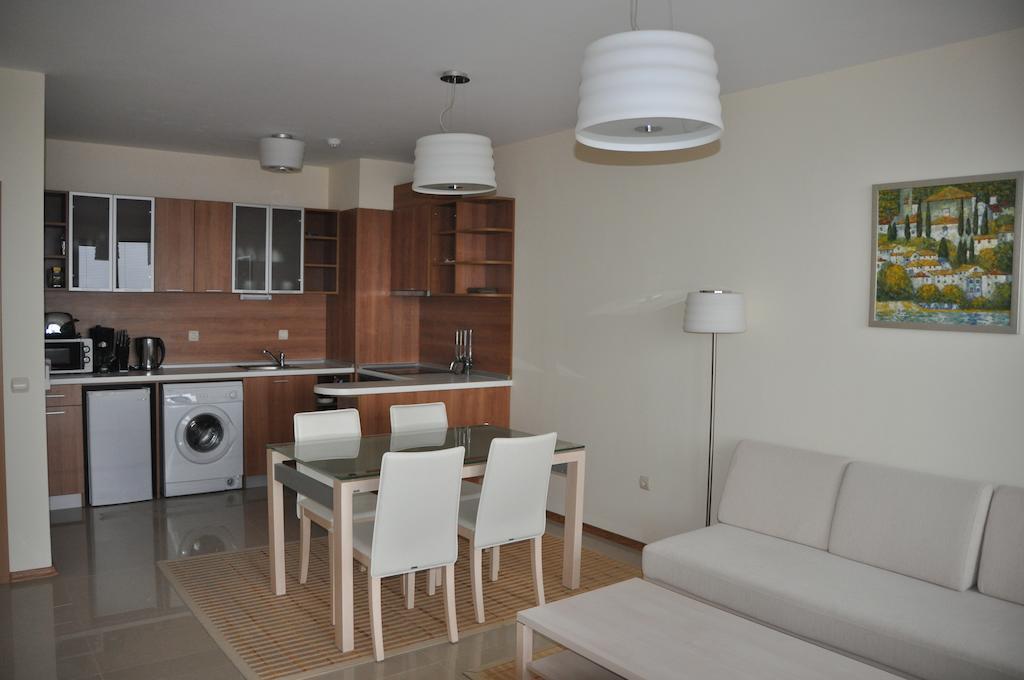 Lighthouse Golf Apart Complex&Villas Baltschik Zimmer foto