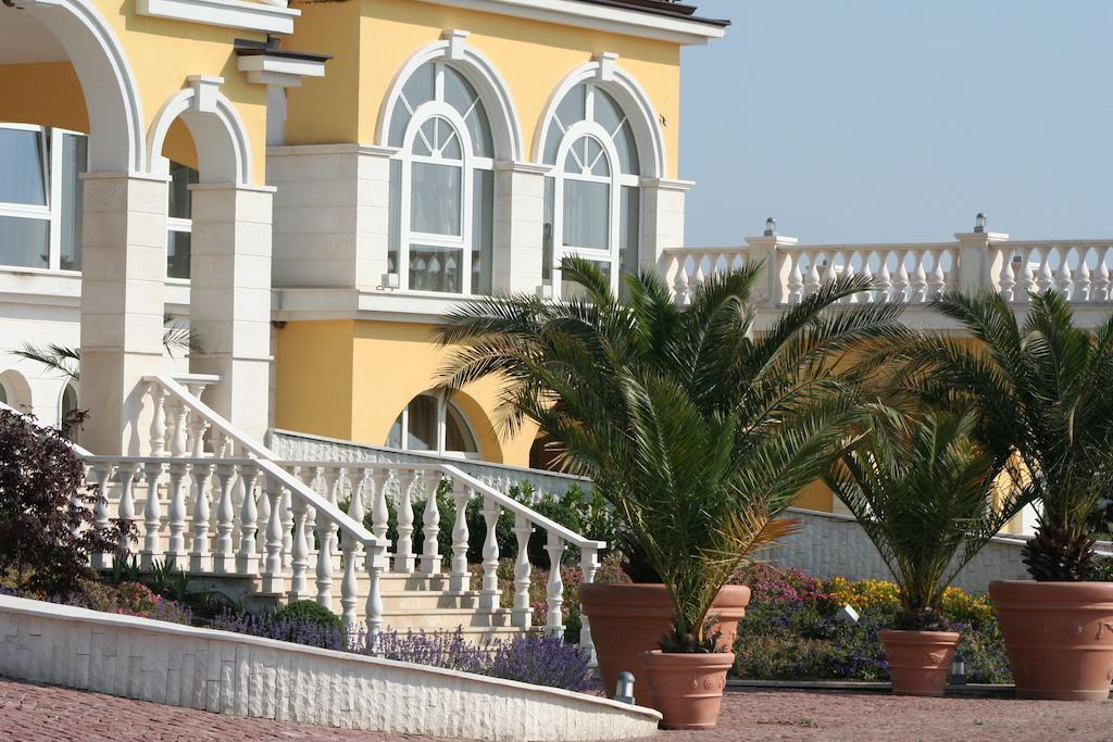 Lighthouse Golf Apart Complex&Villas Baltschik Exterior foto